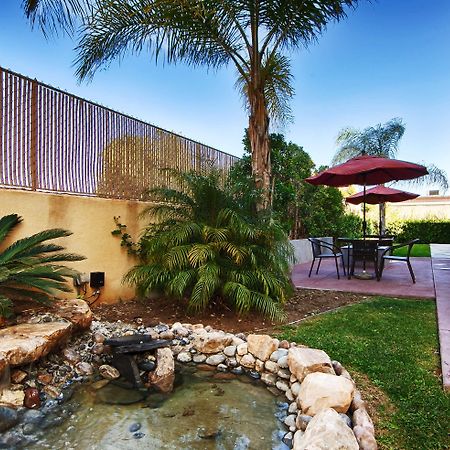 Best Western Burbank Airport Inn Los Angeles Exterior foto